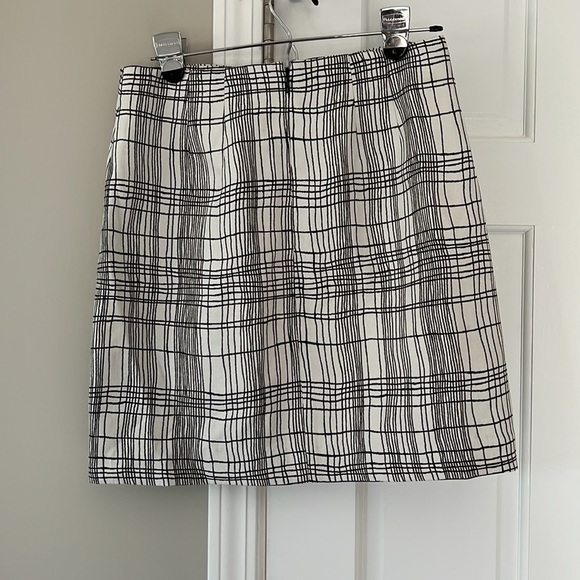 Loft Windowpane Plaid Print Mini Skirt Black White - Picture 3 of 4
